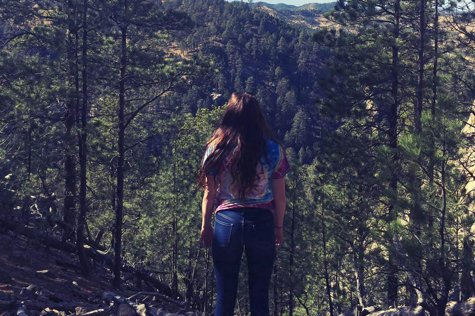 Andrea Norton, Selfie, estudiante, Abismo, montaña,