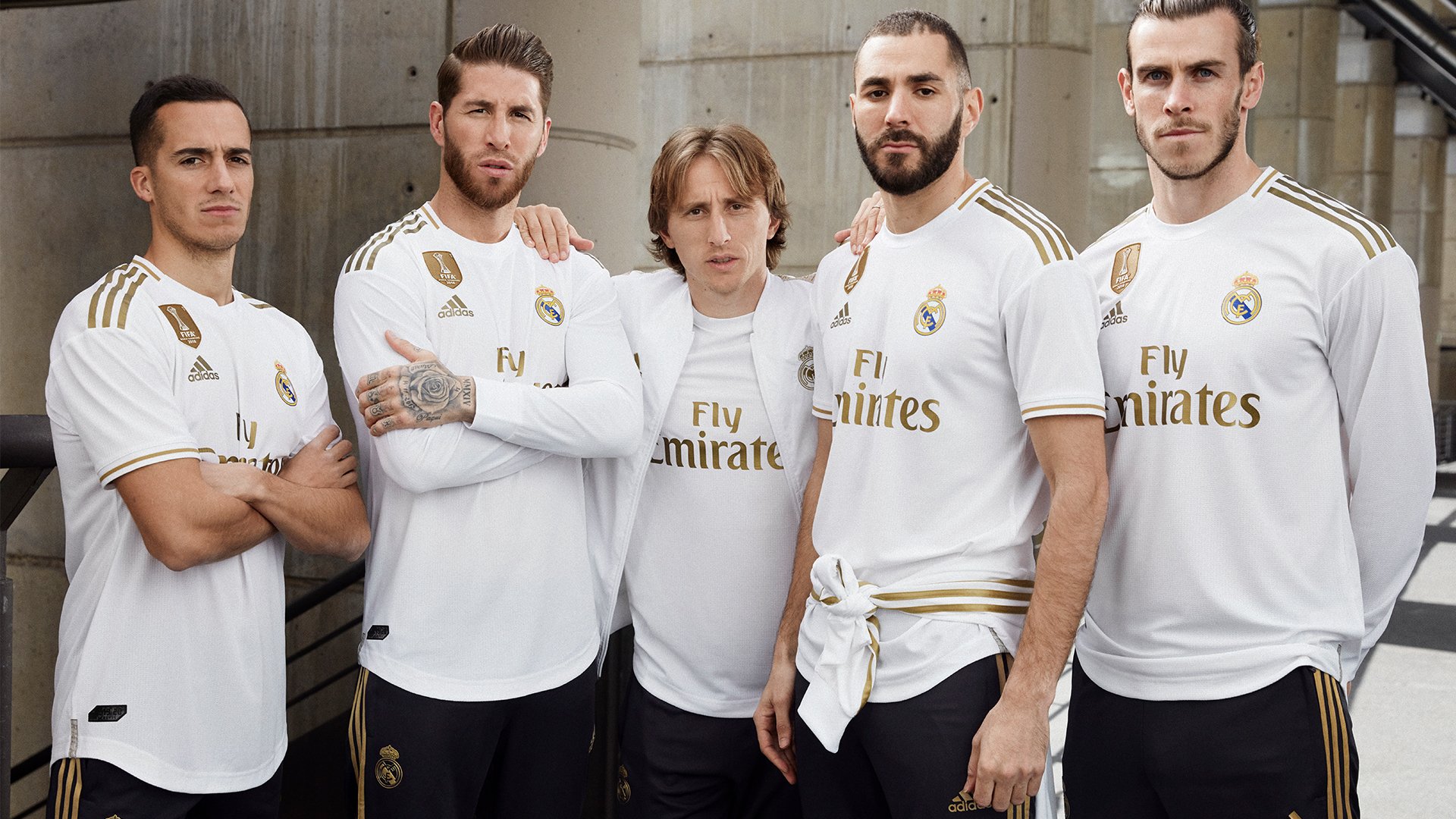 Real Madrid presentó su nuevo uniforma. Foto: Twitter