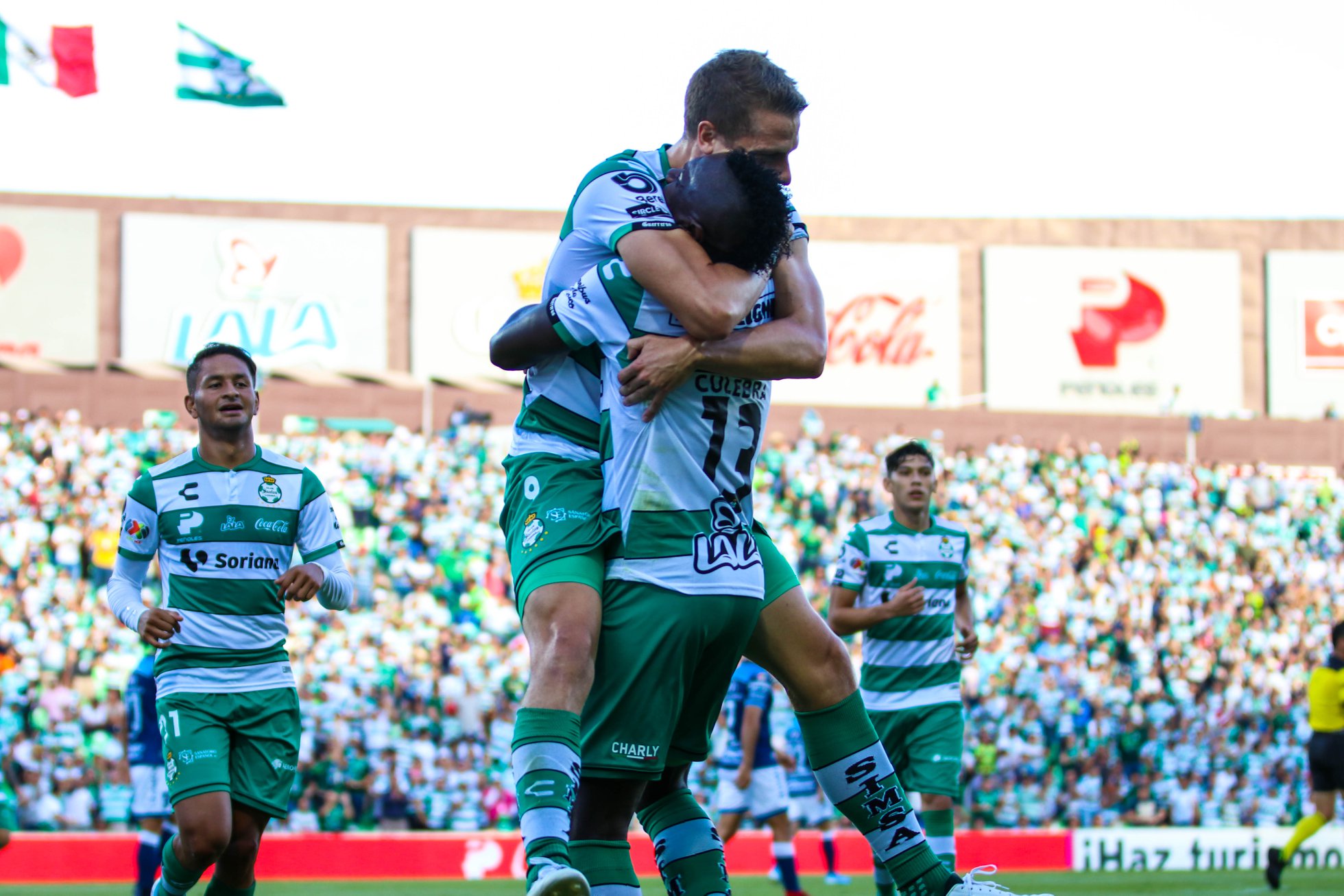 Santos le pegó a Puebla. Foto: Twitter