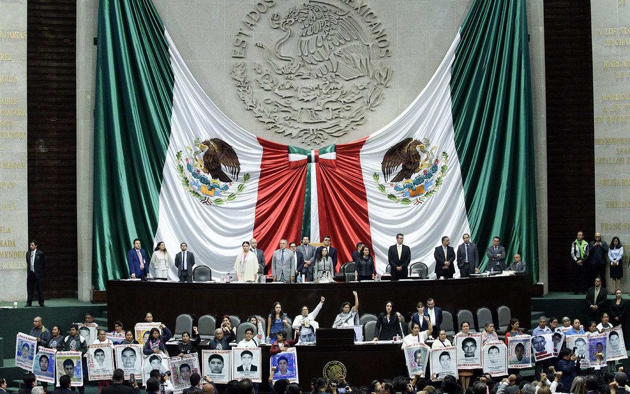 Ayotzinapa, Congreso, Diputados, Iguala, normalistas,