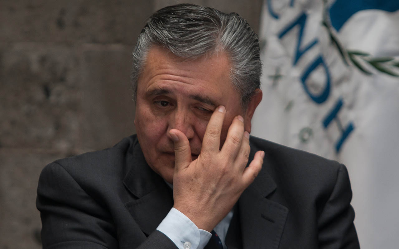 Luis Raúl González Pérez, CNDH, Derechos humanos, desapariciones, IMSS, ISSSTE,