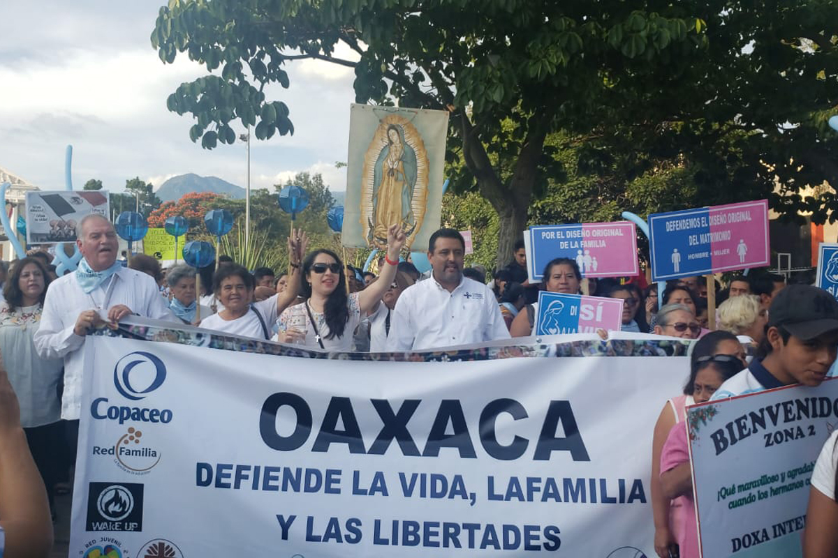 Marcha por la vida, Familia, Oaxaca, Aborto, Morena,