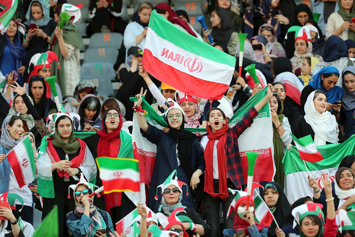 Irán, mujeres, futbol,