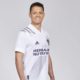 Chicharito luce la playera del Galaxy. Foto Los Ángeles Times