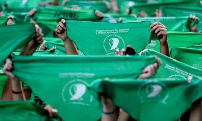 Descubren “mafia del aborto” que engaña a mujeres en España