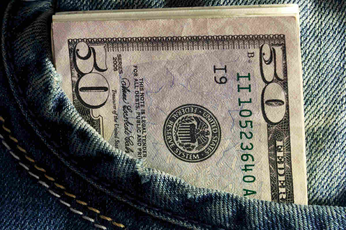 Dólar dispara por Covid-19 (Pixabay)