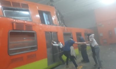 Chocan trenes en Metro Tacubaya