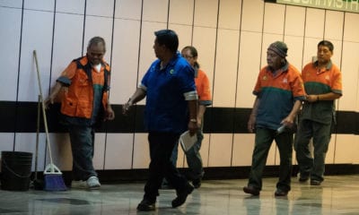 Metro de la CDMX manda a su casa a trabajadores de limpieza