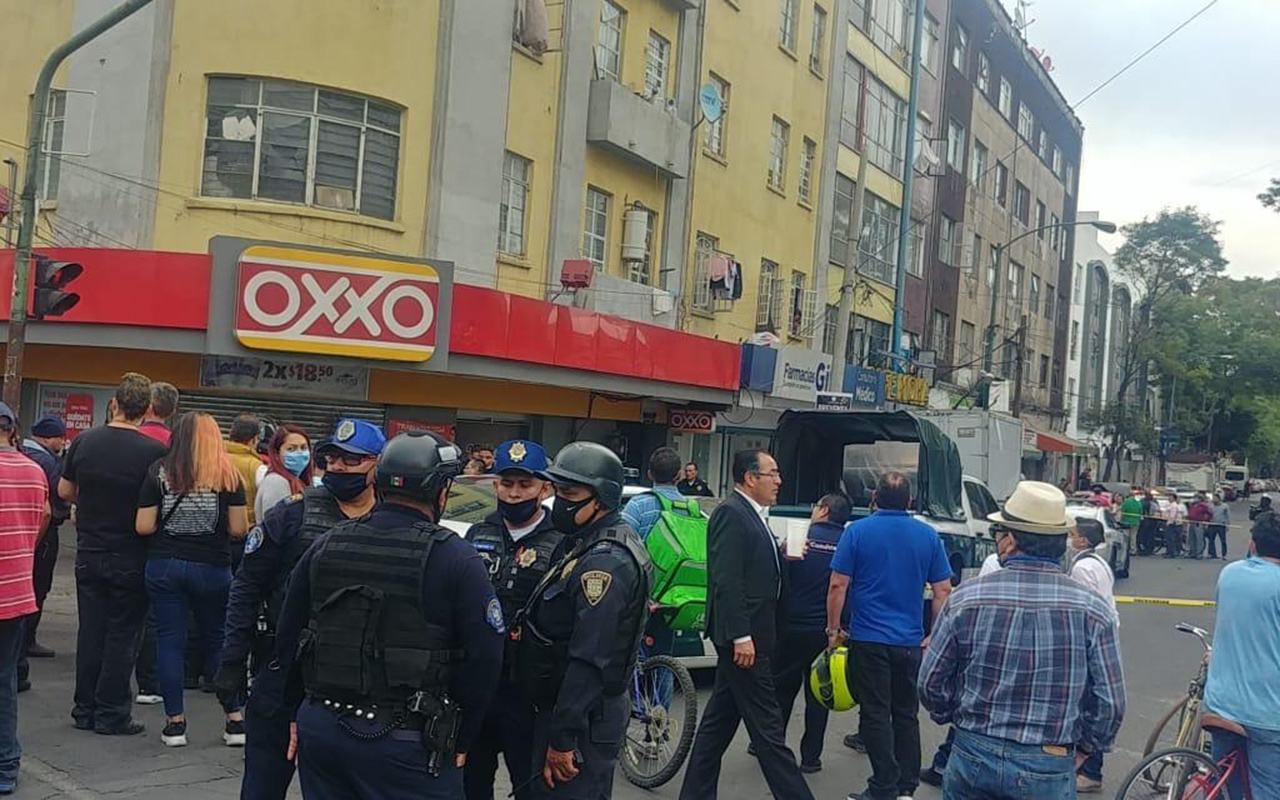 Balacera entre policías y ladrones en calles de Alcaldía Cuauhtémoc
