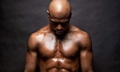 Se burla Mayweather del Canelo Álvarez. Foto: Twitter Mayweather