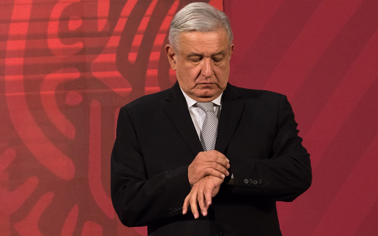 Se deslinda López Obrador de amenazas al periódico Reforma