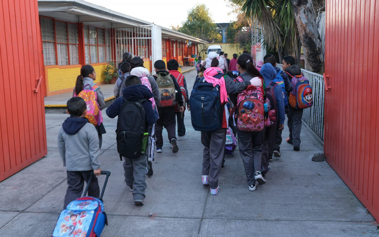Diputados de Nuevo León niegan el derecho de los padres a educar a sus hijos