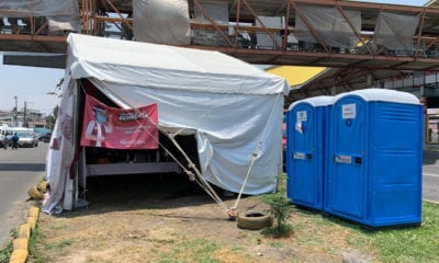 En Ecatepec, regalan comida a familiares de pacientes con Covid-19