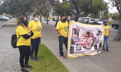 Padres de niños con cáncer toman la garita internacional de San Ysidro