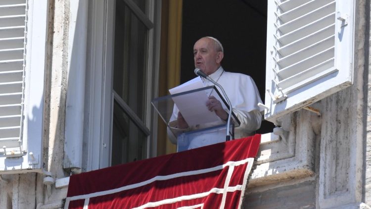 Papa Francisco alabó el trabajo del personal médico. Foto: Vatican News