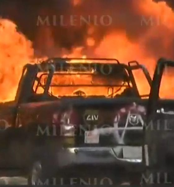 Incendian patrullas y pintan el Palacio de gobierno de Jalisco