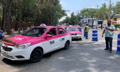 Taxistas afectados por la contingencia buscan créditos de 25 mil pesos