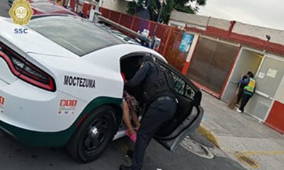 Nace bebé dentro de patrulla; policías brindaron primeros auxilios