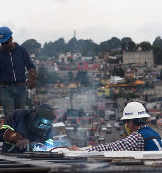 Prometen mejorar salarios de trabajadores en México