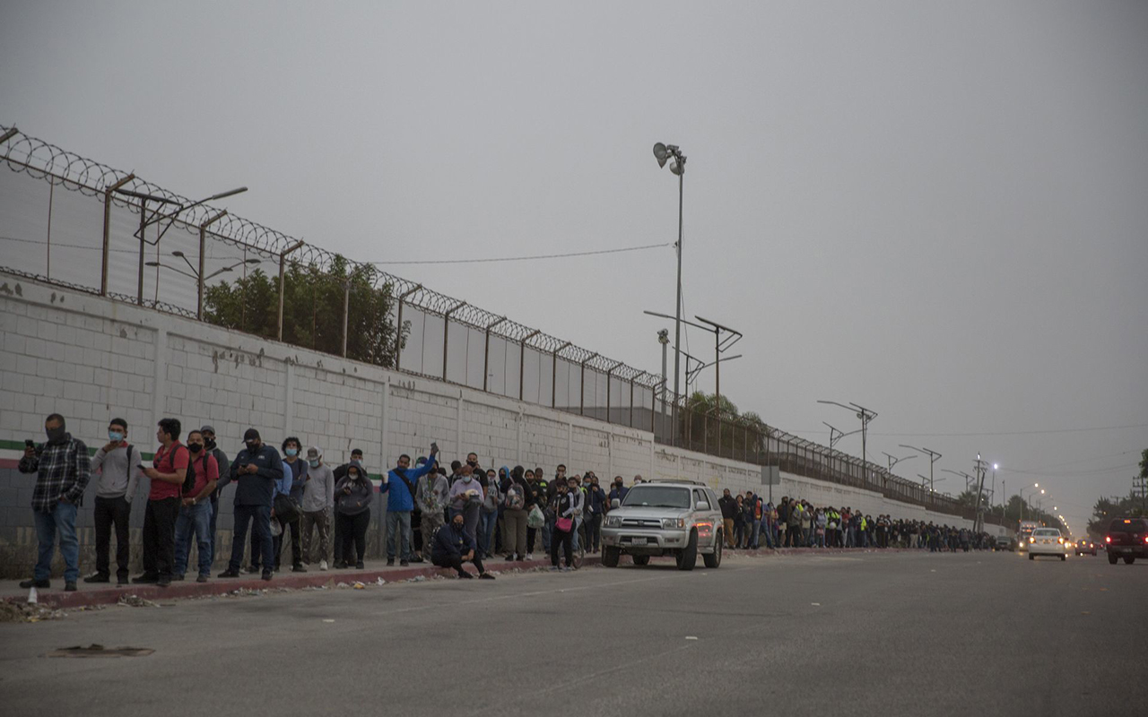 Extienden a octubre cierre parcial en frontera entre México y EU. Noticias en tiempo real