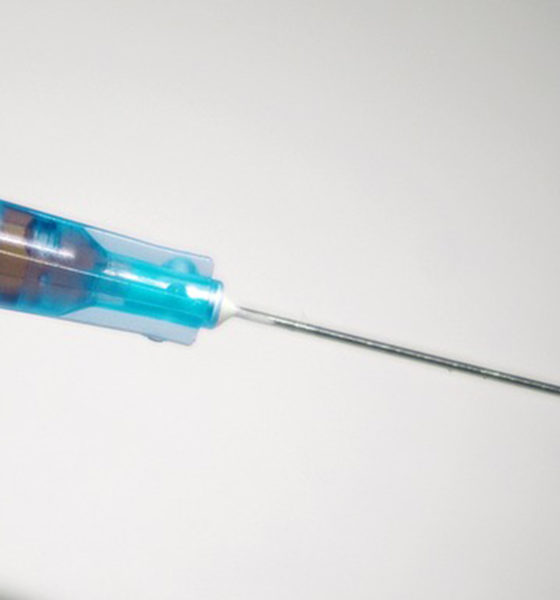 Vacuna rusa es eficaz contra el Covid-19, revela estudio
