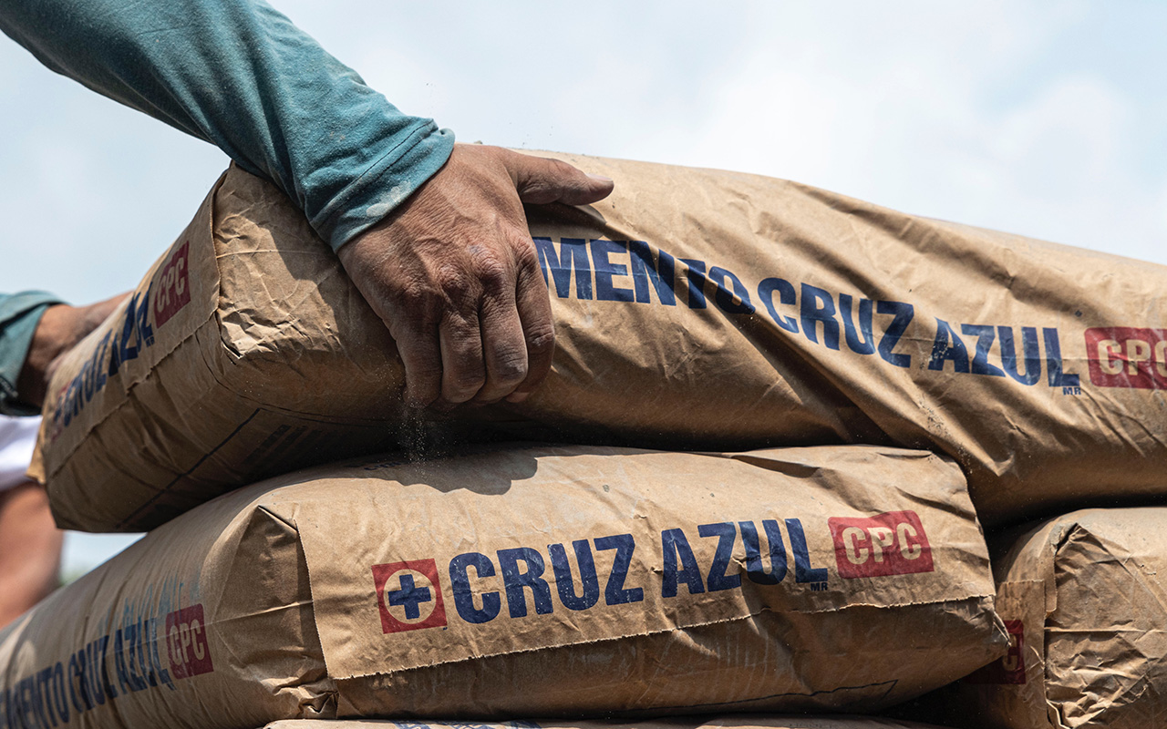 Revela Lozano Gracia avance de litigios en la Cruz Azul