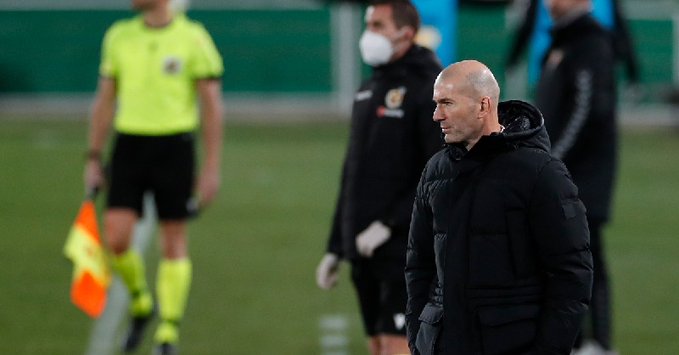 Zidane libra el Covid. Foto: Twitter Real Madrid