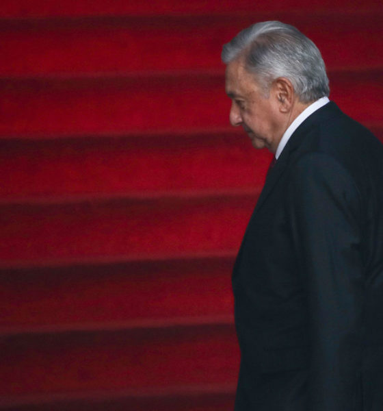 Pide López Obrador acabar con “monarquías sexenales”