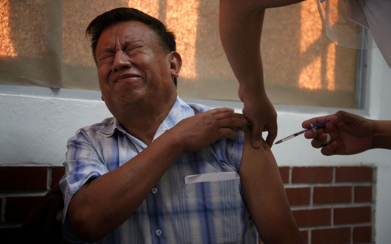 Vacunas anticovid aprobadas para México son eficaces: UNAM