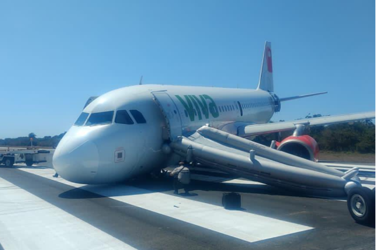 Avión presenta falla en tren de aterrizaje en aeropuerto de Puerto Vallarta
