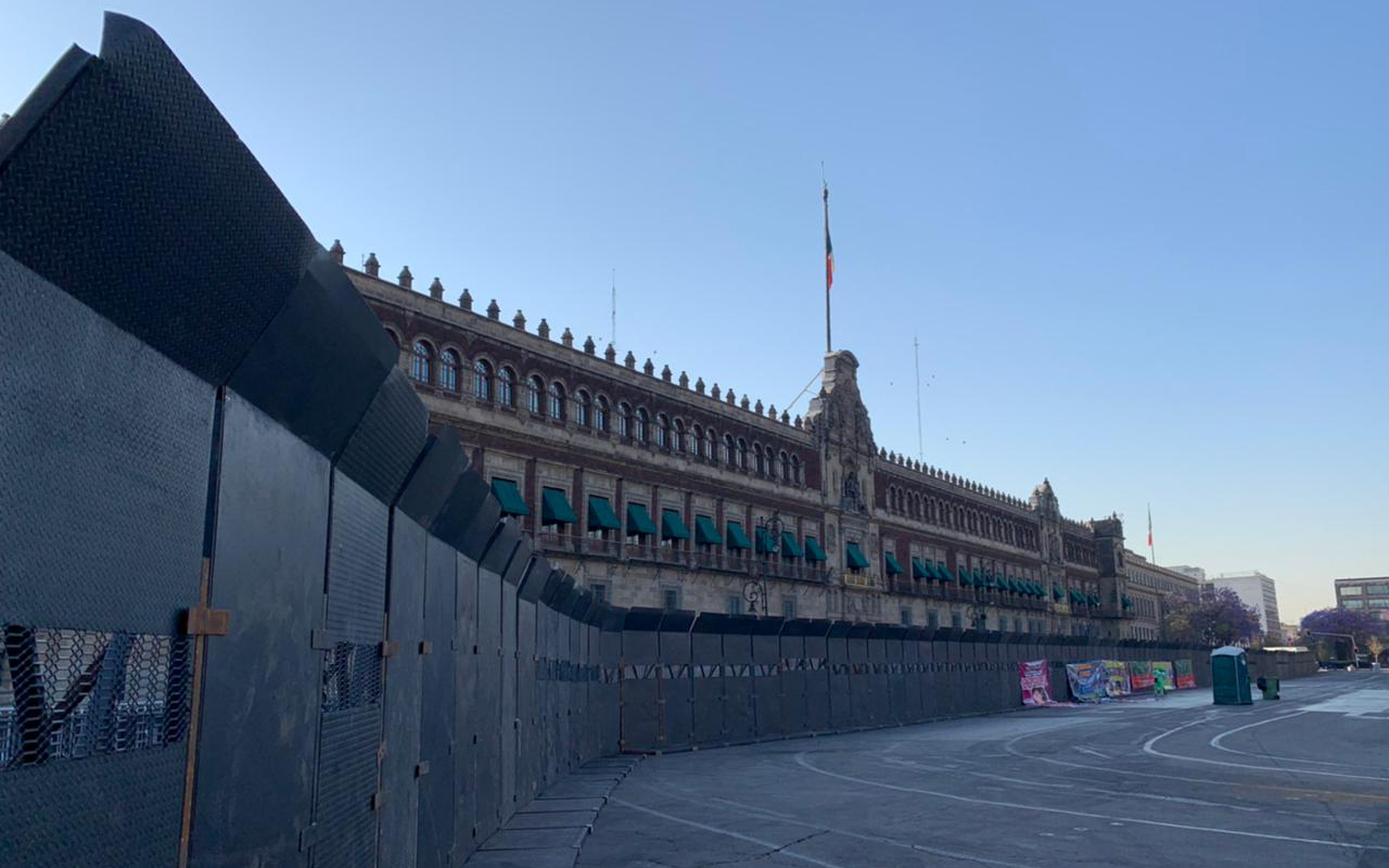 Amurallado Palacio Nacional por el #8M
