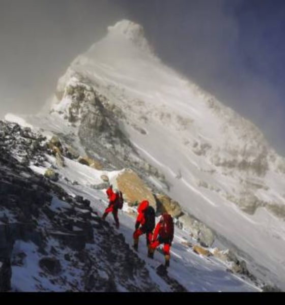 Confirman primer caso de Covid-19... en el monte Everest