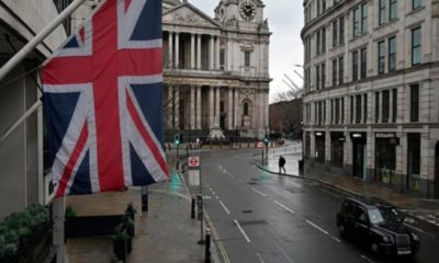 Londres veta entrada a turistas de cuatro países por Covid-19