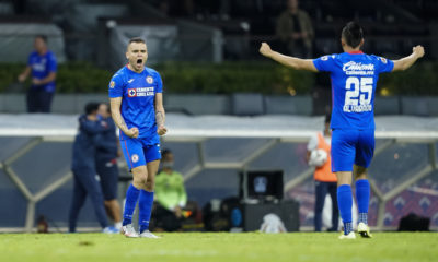 Cruz Azul ante Santos en la final. Foto Twitter