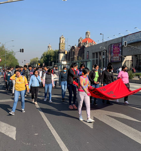 Normalistas de Mactumatzá marchan en CDMX; exigen liberación de compañeros