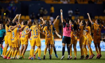 Tigres dio el primer golpe tras imponerse a Chivas. Foto: Twitter