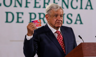 Critica López Obrador a consejeros del INE por video de 2017