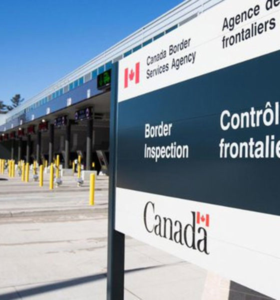 Canadá abre su frontera a turistas de EU vacunados contra Covid-19