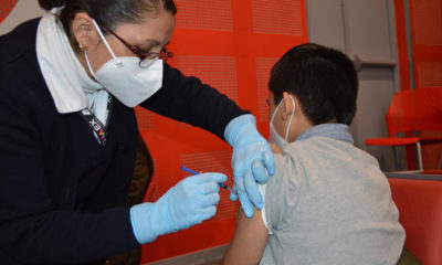 Vacunan contra el Covid a 261 menores de edad en Edomex