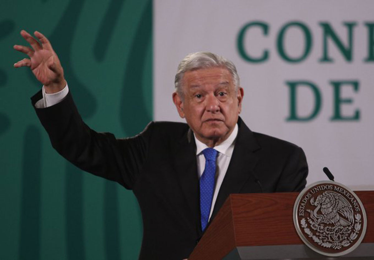 Cede López Obrador; dispuesto a aceptar cambios en la reforma eléctrica