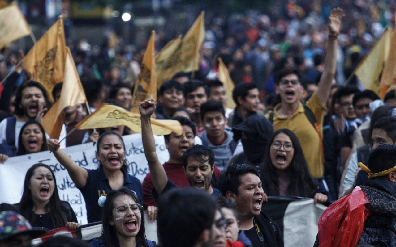“Salgan a marchar, hagan algo”, pide López Obrador a universitarios ofendidos. Noticias en tiempo real