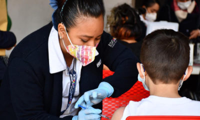 Covid-19: Vacunan en Edomex a más de mil adolescentes con amparo