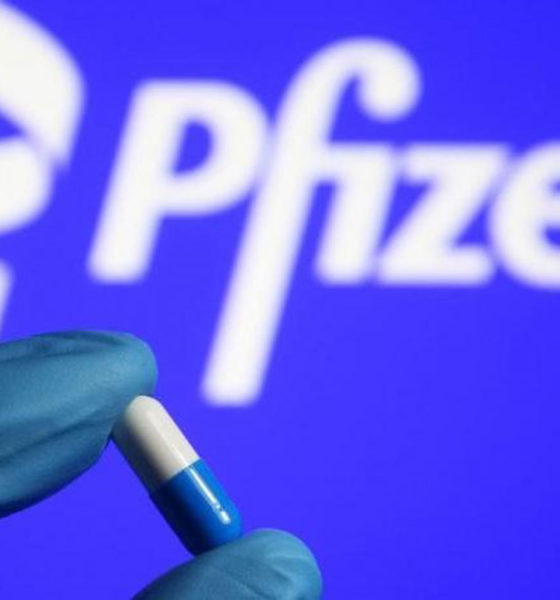 Pfizer pide a EU autorizar uso de su píldora contra Covid-19