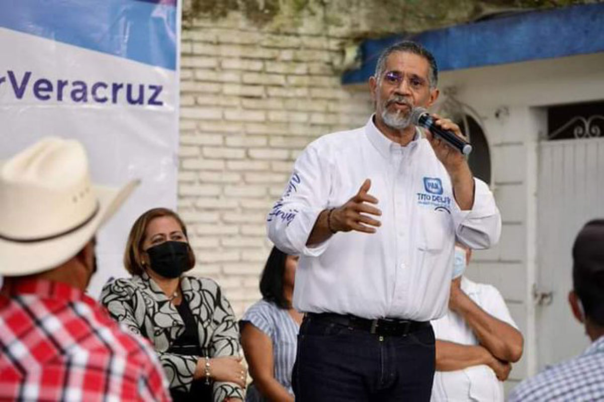Detienen a Tito Delfín, candidato a la dirigencia del PAN en Veracruz