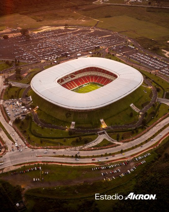 FIFA visitó el Estadio Akron. Foto: Twitter