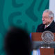 “No me pondrán contra la pared”; López Obrador responde al PRI