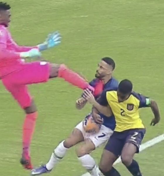 Jugador de Ecuador le dio patada a brasileño. Foto: Twitter
