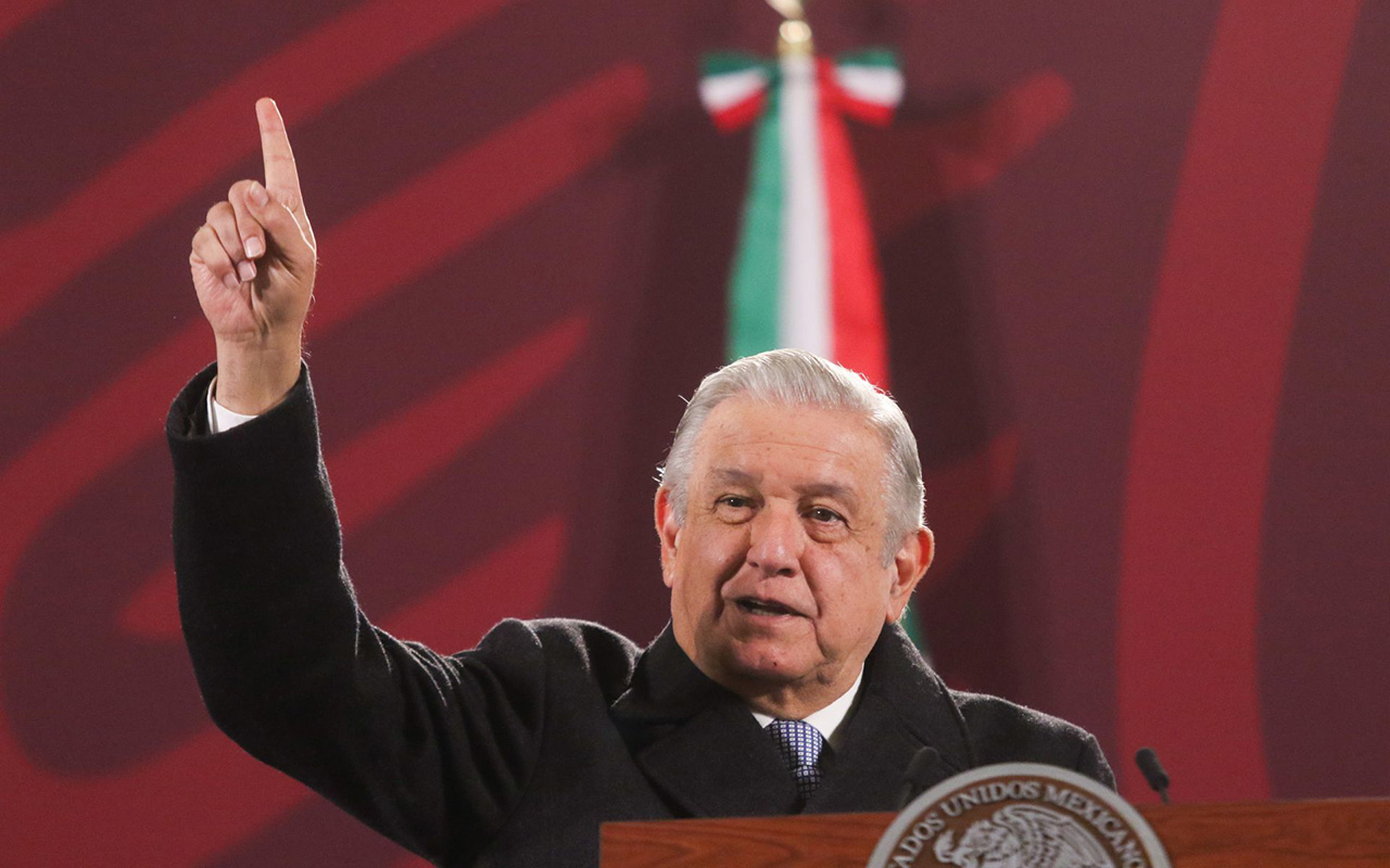 López Obrador llevará jaguares a parque de Tulum