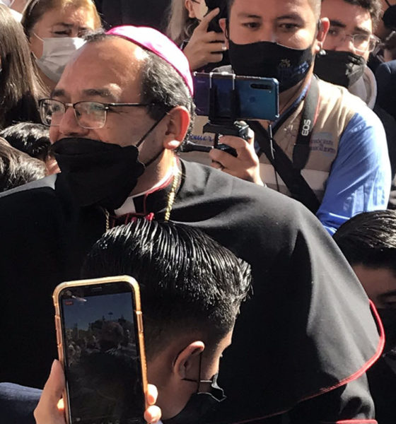 Espinoza Jiménez realiza su profesión de fe en la Catedral Basílica de la Asunción