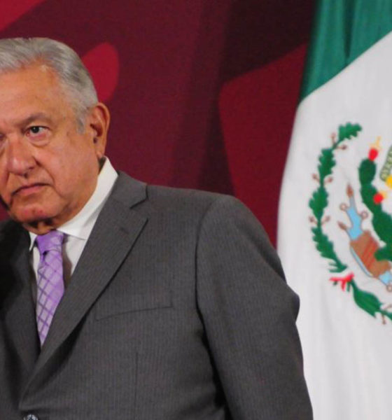 Soy pobre, comparado con algunos periodistas, López Obrador